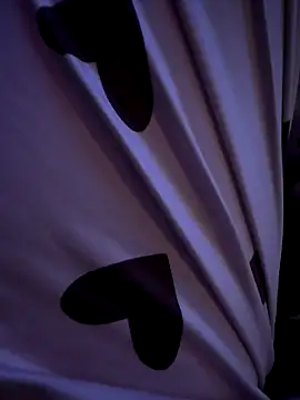 Snapshot of Mara_Exklusive chatting on September 29, 2025, 8:14 pm Mara Exklusive online show from September 29, 2025, 8:14 pm