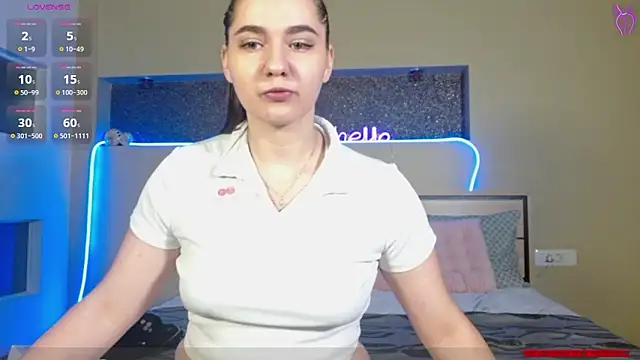 Snapshot of cutieblush chatting on October 4, 2025, 9:05 pm cutieblush online show from October 4, 2025, 9:05 pm