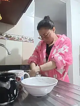 Alessandra Shayk666 online show from July 6, 2026, 3:24 am