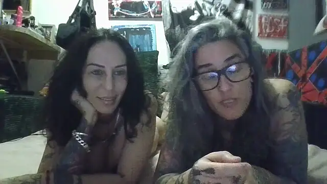 inkdhollow1 online show from August 9, 2026, 12:18 am
