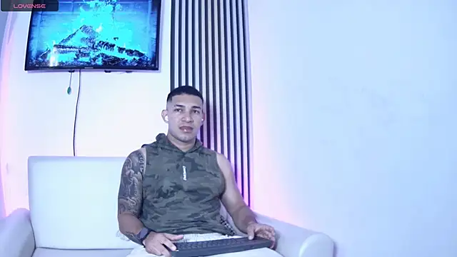 venedic bull online show from November 30, 2025, 3:40 am