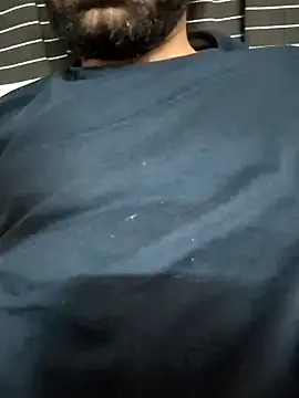 Snapshot of ag213 chatting on October 1, 2025, 5:45 am ag213 online show from October 1, 2025, 5:45 am