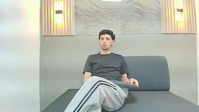 Snapshot of ISRAEL_GRAY chatting on October 10, 2025, 7:25 pm ISRAEL GRAY online show from October 10, 2025, 7:25 pm