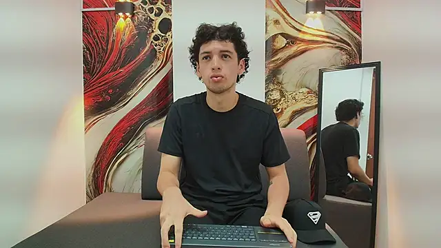 Snapshot of ISRAEL_GRAY chatting on November 6, 2025, 7:18 pm ISRAEL GRAY online show from November 6, 2025, 7:18 pm