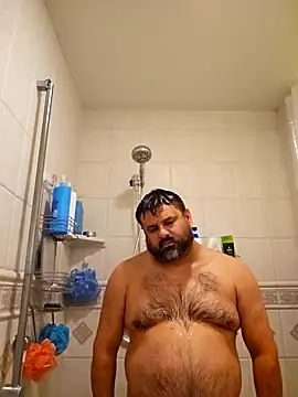 Snapshot of Roddog18 chatting on October 4, 2025, 7:32 am Roddog18 online show from October 4, 2025, 7:32 am