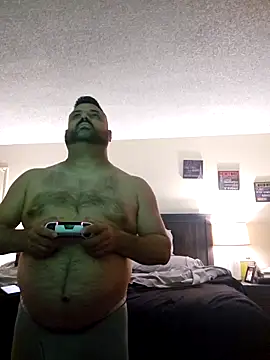 Snapshot of Roddog18 chatting on November 16, 2025, 6:29 am Roddog18 online show from November 16, 2025, 6:29 am