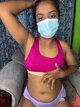 Snapshot of SukiyamaAsia chatting on October 13, 2025, 5:47 pm SukiyamaAsia online show from October 13, 2025, 5:47 pm