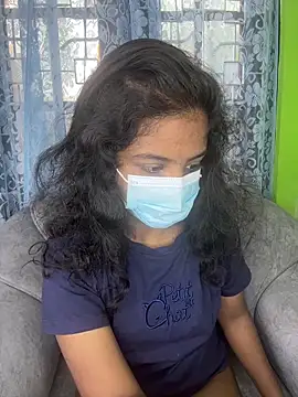 Snapshot of SukiyamaAsia chatting on November 7, 2025, 7:13 am SukiyamaAsia online show from November 7, 2025, 7:13 am