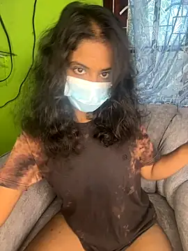 Snapshot of SukiyamaAsia chatting on October 3, 2025, 6:59 am SukiyamaAsia online show from October 3, 2025, 6:59 am