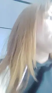 Snapshot of EvelynVega0 chatting on November 16, 2025, 9:51 pm EvelynVega0 online show from November 16, 2025, 9:51 pm