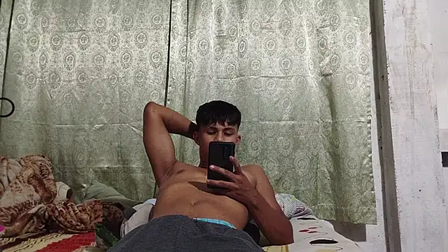 Thiagox03 online show from March 3, 2026, 3:41 pm