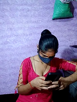 Virgin girl24 online show from October 3, 2025, 4:41 pm