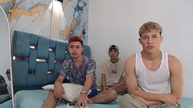 VERY HOT GUYS online show from February 3, 2026, 1:16 pm