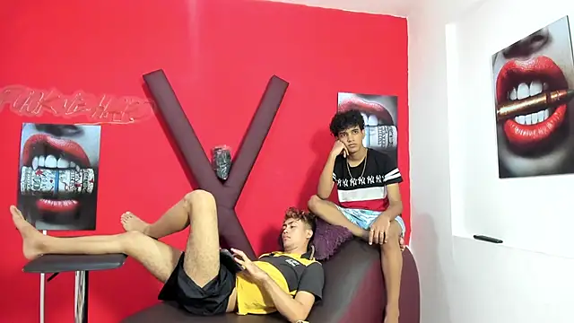 VERY HOT GUYS online show from April 5, 2026, 7:20 pm