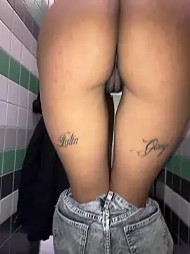 Snapshot of latingangsex chatting on February 7, 2026, 6:10 am latingangsex online show from February 7, 2026, 6:10 am