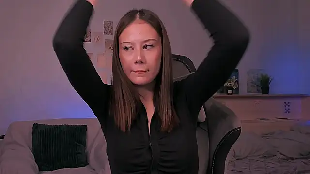 Snapshot of adelle046 chatting on October 9, 2025, 12:28 pm adelle046 online show from October 9, 2025, 12:28 pm