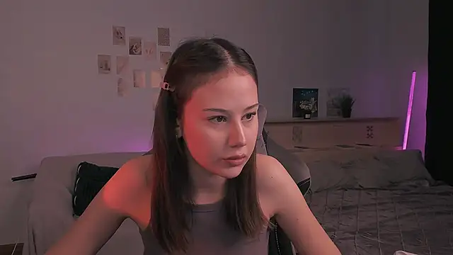 Snapshot of adelle046 chatting on October 29, 2025, 11:09 am adelle046 online show from October 29, 2025, 11:09 am