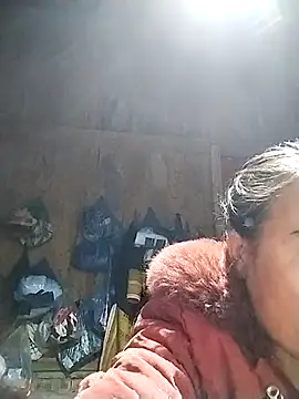 asakaka online show from November 13, 2025, 2:48 am