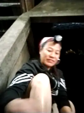 asakaka online show from October 25, 2025, 2:11 am