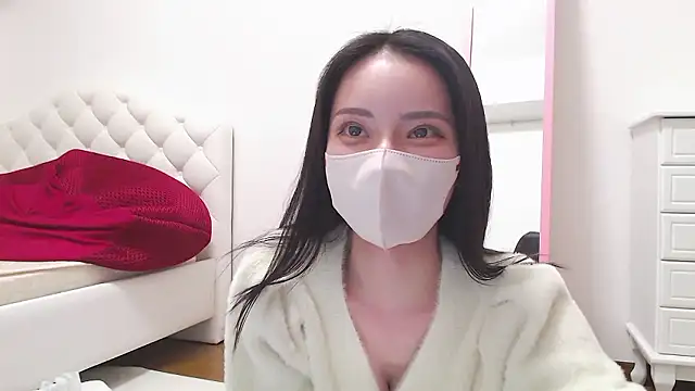 Ponzu ch online show from September 30, 2025, 1:06 pm