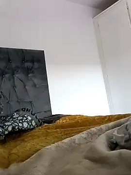 MissBubbles04 online show from October 12, 2025, 6:59 am