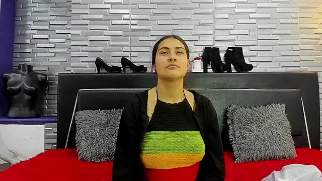 Snapshot of ChloeMorelli chatting on October 28, 2025, 2:23 am ChloeMorelli online show from October 28, 2025, 2:23 am