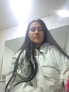 Snapshot of ChloeMorelli chatting on October 24, 2025, 2:10 am ChloeMorelli online show from October 24, 2025, 2:10 am