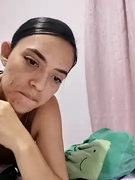 jazmin oquendo online show from April 19, 2026, 4:24 am