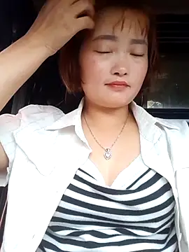 Snapshot of Bum_538 chatting on October 10, 2025, 11:27 pm Bum 538 online show from October 10, 2025, 11:27 pm