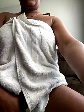 cariocabl online show from October 1, 2025, 2:43 pm