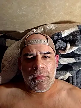 DeeBestEver online show from February 7, 2026, 5:10 pm