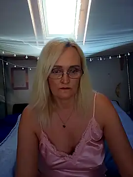 Snapshot of Jenny_Blum chatting on March 2, 2026, 11:06 am Jenny Blum online show from March 2, 2026, 11:06 am