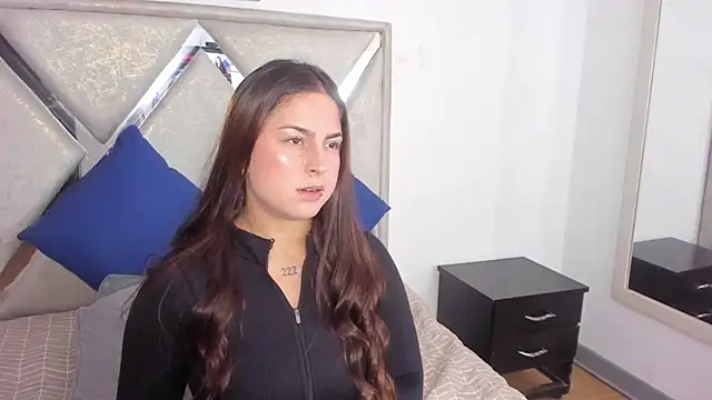 mia fox4 online show from October 19, 2025, 1:14 pm