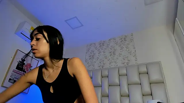 Snapshot of Peyton_louise chatting on October 30, 2025, 11:41 am Peyton louise online show from October 30, 2025, 11:41 am