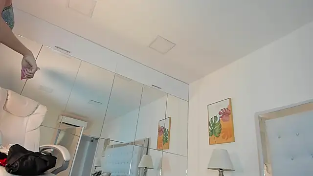 Snapshot of Peyton_louise chatting on October 9, 2025, 12:06 pm Peyton louise online show from October 9, 2025, 12:06 pm