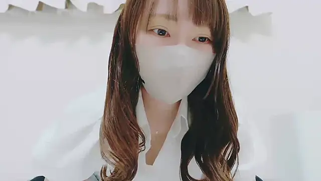 Snapshot of Risa_love chatting on November 17, 2025, 5:17 pm Risa love online show from November 17, 2025, 5:17 pm