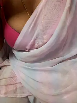 Snapshot of Tamil_Ammani chatting on October 5, 2025, 4:42 pm Tamil Ammani online show from October 5, 2025, 4:42 pm