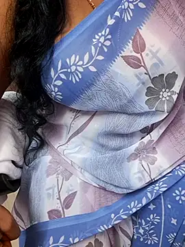 Snapshot of Tamil_Ammani chatting on October 19, 2025, 9:23 am Tamil Ammani online show from October 19, 2025, 9:23 am