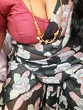 Snapshot of Tamil_Ammani chatting on October 29, 2025, 5:34 pm Tamil Ammani online show from October 29, 2025, 5:34 pm