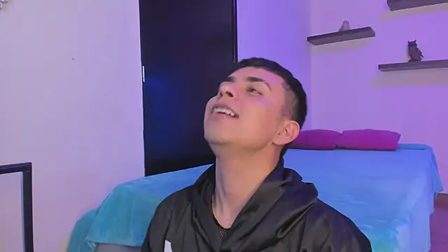 Nyko ds online show from November 15, 2025, 4:27 am