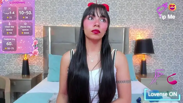 KoralBlum online show from November 15, 2025, 1:20 am