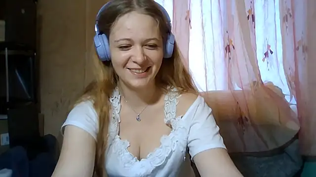 Snapshot of Marry_Wild chatting on October 1, 2025, 7:24 am Marry Wild online show from October 1, 2025, 7:24 am
