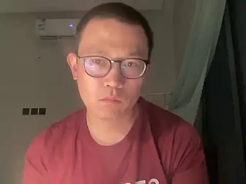 yewuzhibb online show from October 4, 2025, 2:51 pm