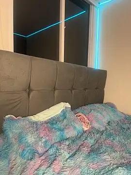 yokaibellax online show from November 6, 2025, 12:58 am