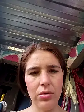 antonellahotimida online show from November 11, 2025, 1:17 pm