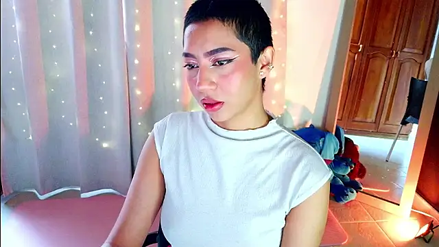 emma web  online show from March 6, 2026, 5:08 pm