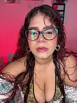 Snapshot of Solaangel_ chatting on October 3, 2025, 1:42 am Solaangel online show from October 3, 2025, 1:42 am