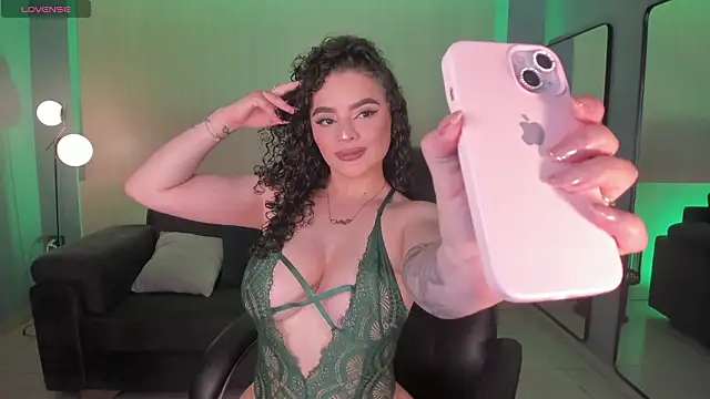 KylieJenkins online show from February 26, 2026, 11:21 am