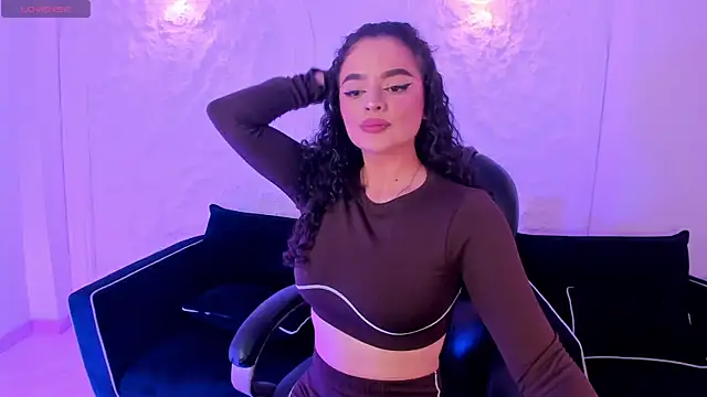 KylieJenkins online show from February 10, 2026, 11:42 am