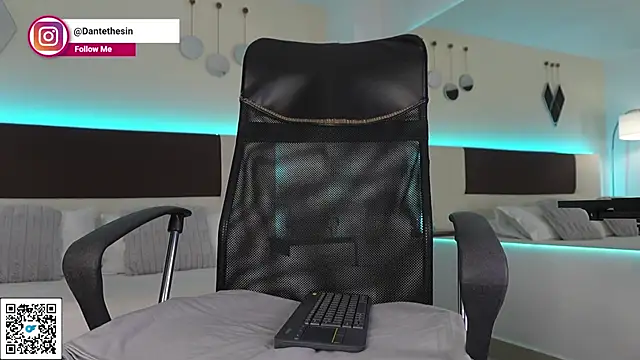 Snapshot of DanteeStone chatting on February 21, 2026, 3:14 pm DanteeStone online show from February 21, 2026, 3:14 pm